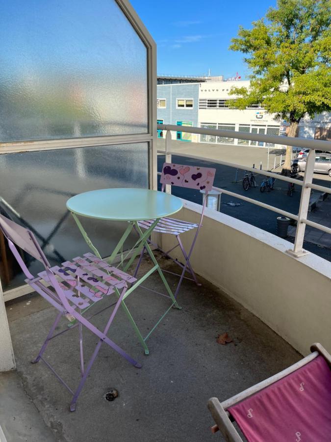 Au Coeur Du Centre Ville De La Rochelle Au Calme Avec Stationnement Gratuit エクステリア 写真